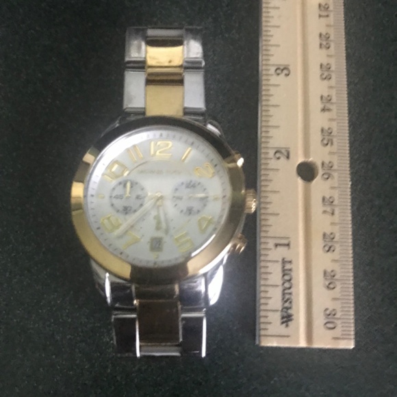 Michael Kors Two-tone Women’s Stainless Steel Chronograph Watch MK5748 main image 16